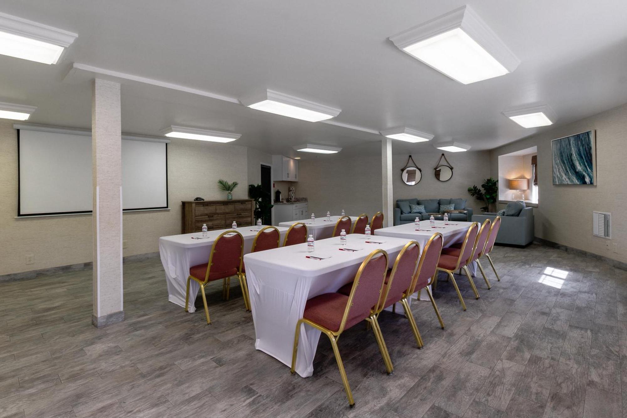 Ramada By Wyndham Costa Mesa/Newport Beach Εξωτερικό φωτογραφία